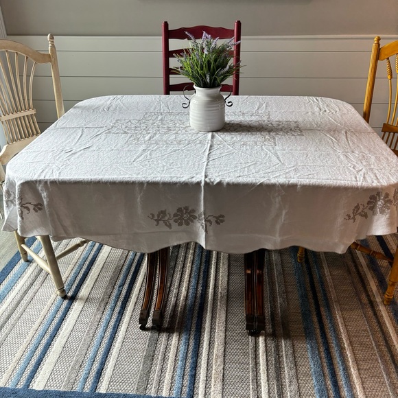 Vtg Lg Table Cloth Cross Stitch pattern Cream Tan 62X80 EUC - Picture 2 of 10